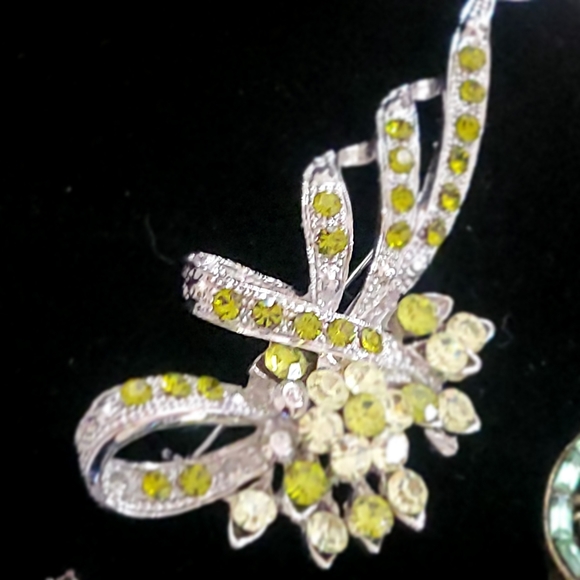 Brooches & Bracelets Lot - Picture 8 of 11